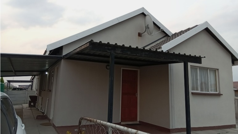 4 Bedroom Property for Sale in Freedom Park North West
